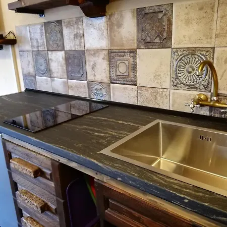 Fanny 2* Синеморец